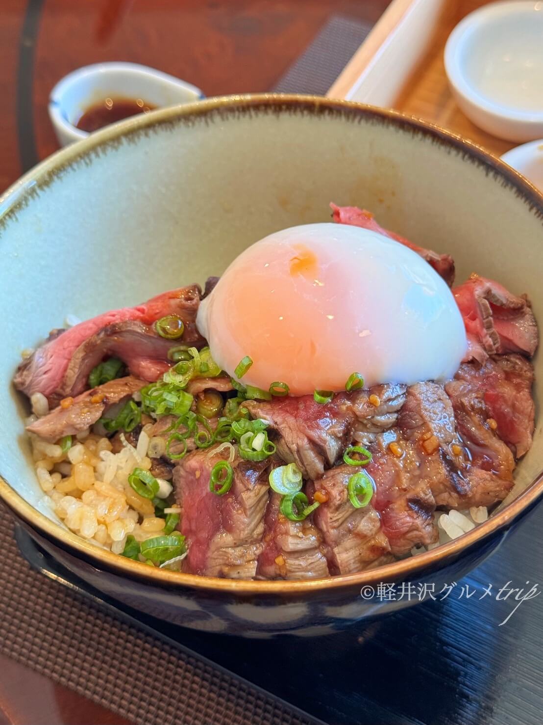 実食《Ogiyoshi十十》ホテルベルリネッタ軽井沢で蓼科牛もも肉のローストビーフ＆ステーキ（軽井沢グルメtrip）