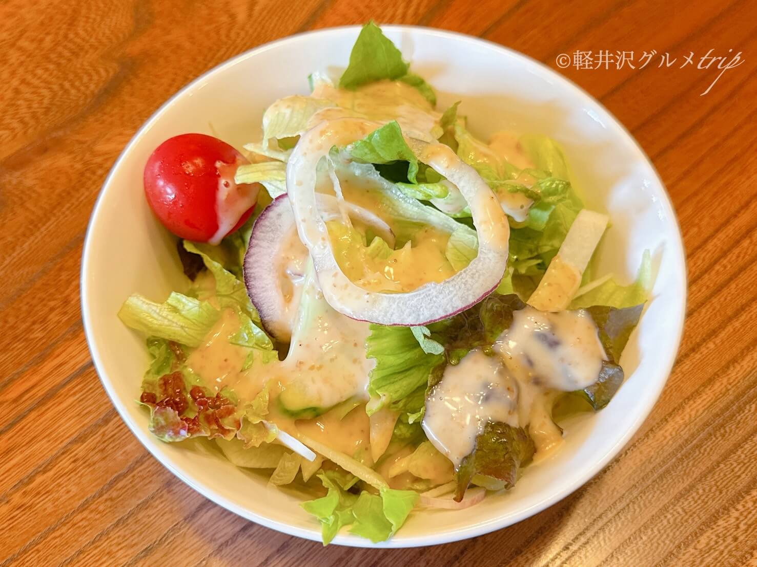 実食《盛盛亭》軽井沢でプレミアム信州牛ハンバーグ！サービスステーキ和風ひうちやホタテバターも！