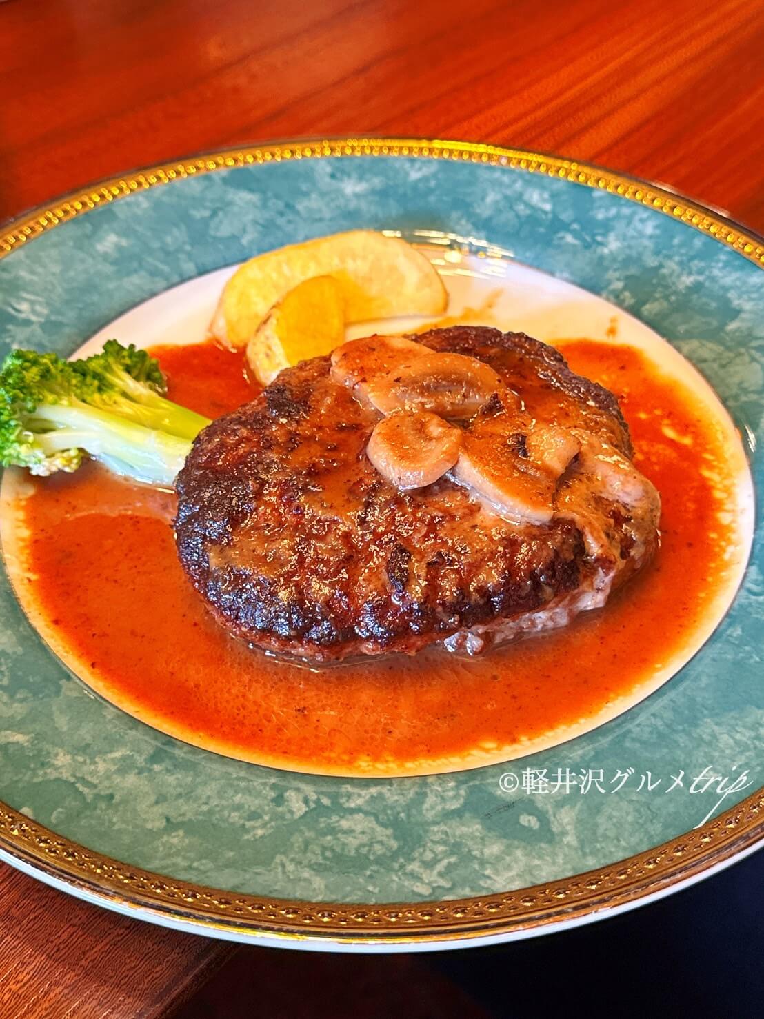 実食《盛盛亭》軽井沢でプレミアム信州牛ハンバーグ！サービスステーキ和風ひうちやホタテバターも！